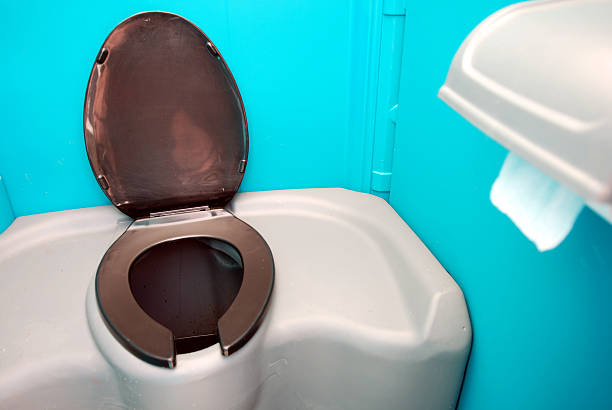 Best Porta potty rental for parties  in Harristown, IL