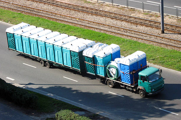 Best Porta potty rental near me  in Harristown, IL